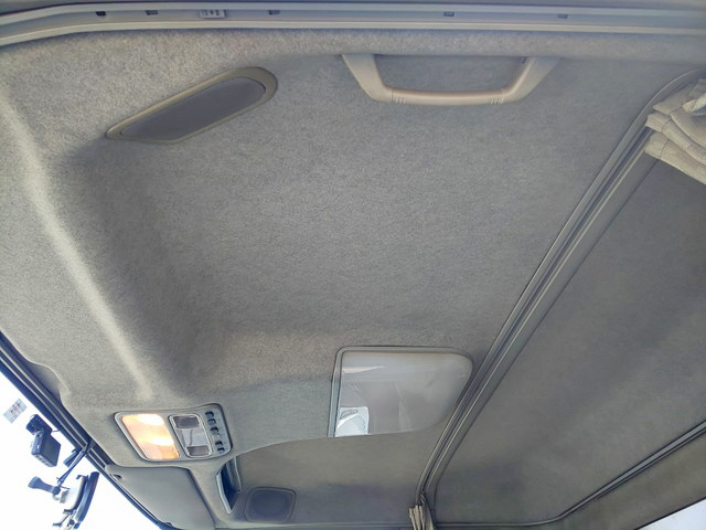 三菱ふそうファイター幌ウイング中型（4t）[写真24]