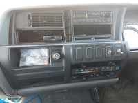 三菱ふそうファイター幌ウイング中型（4t）[写真28]