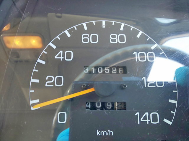 三菱ふそうファイター幌ウイング中型（4t）[写真30]