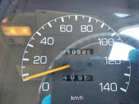 三菱ふそうファイター幌ウイング中型（4t）[写真30]