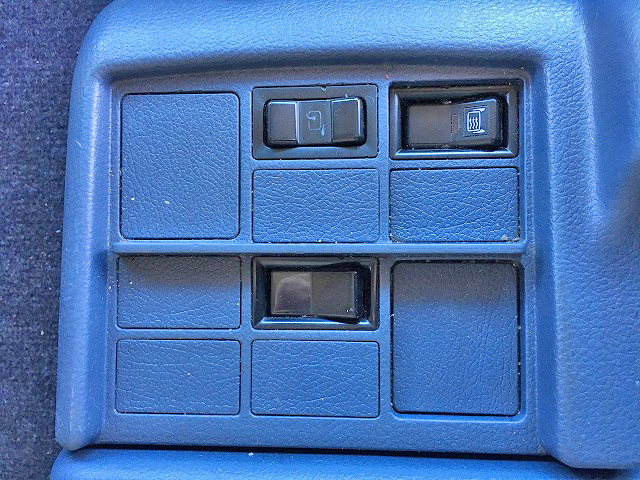 日野プロフィアアルミウイング大型（10t）[写真36]