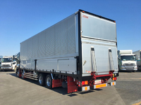 日野プロフィア冷蔵冷凍ウイング大型（10t）[写真03]