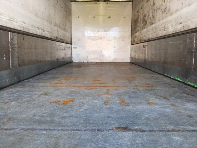 三菱ふそうファイターアルミウイング増トン（6t・8t）[写真12]