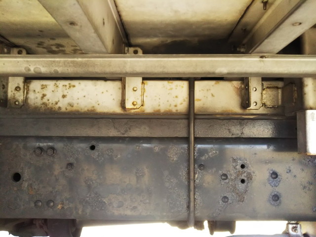 三菱ふそうファイターアルミウイング増トン（6t・8t）[写真15]