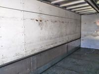 三菱ふそうファイターアルミウイング増トン（6t・8t）[写真09]