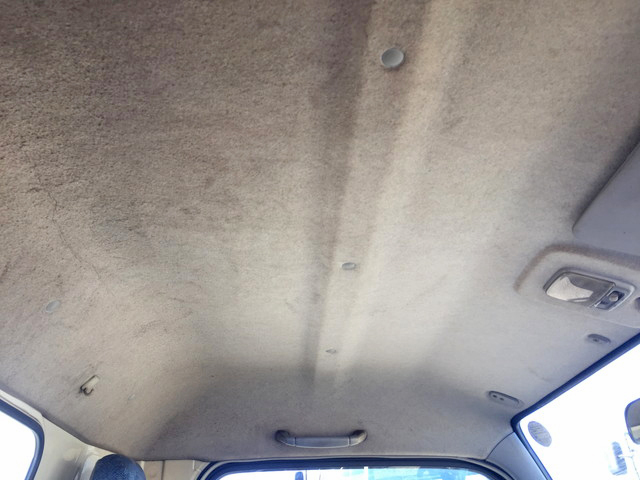 三菱ふそうキャンター平ボディ小型（2t・3t）[写真32]