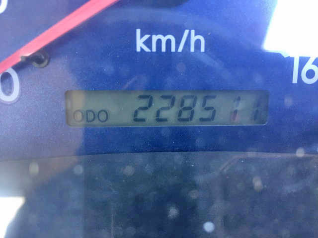 三菱ふそうキャンター平ボディ小型（2t・3t）[写真37]