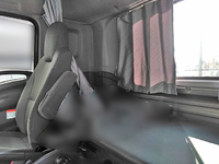 いすゞフォワード平ボディ中型（4t）[写真22]