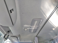 いすゞフォワード平ボディ中型（4t）[写真25]