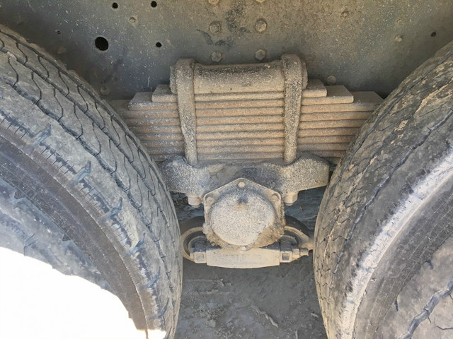 日野プロフィアダンプ大型（10t）[写真17]