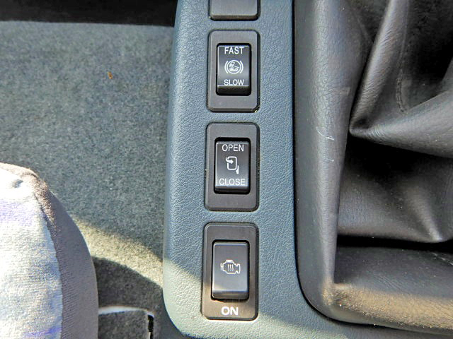 UDトラックスコンドルセルフクレーン4段増トン（6t・8t）[写真30]