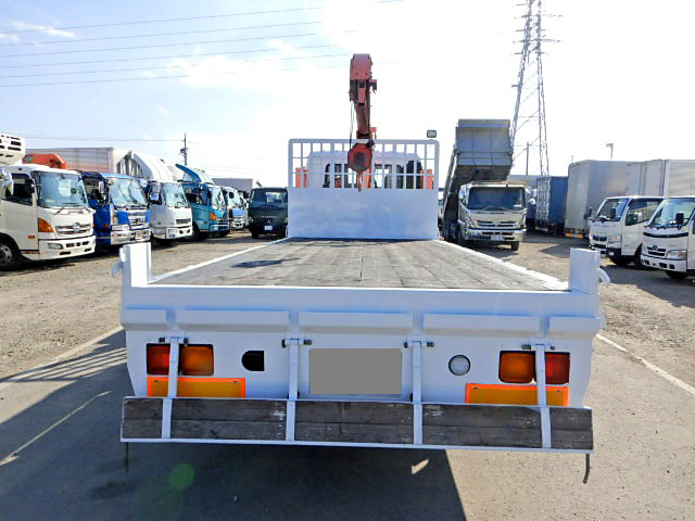 UDトラックスコンドルセルフクレーン4段増トン（6t・8t）[写真07]