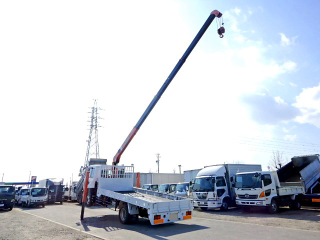 UDトラックスコンドルセルフクレーン4段増トン（6t・8t）[写真09]