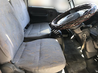 日産アトラス平ボディ小型（2t・3t）[写真12]