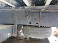 いすゞギガアルミウイング大型（10t）[写真11]