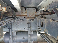 いすゞギガアルミウイング大型（10t）[写真13]