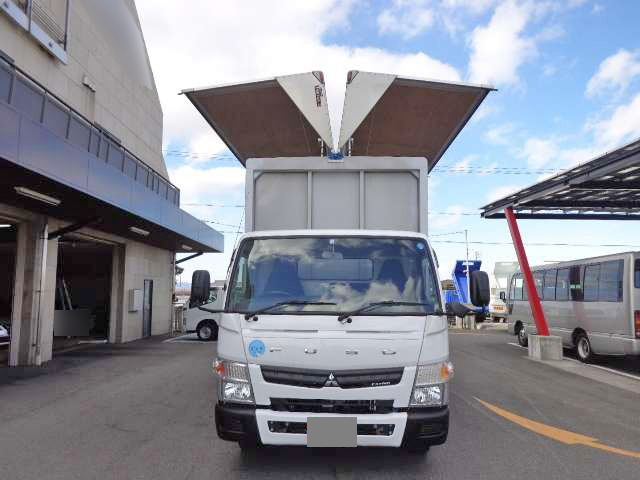 三菱ふそうキャンターアルミウイング小型（2t・3t）[写真10]