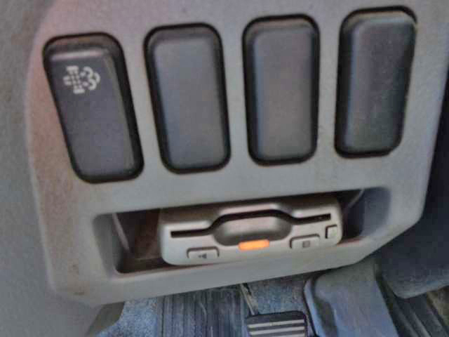 三菱ふそうキャンターアルミウイング小型（2t・3t）[写真18]