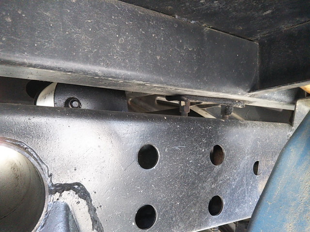 三菱ふそうキャンターダンプ小型（2t・3t）[写真14]