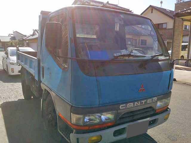 三菱ふそうキャンターダンプ小型（2t・3t）[写真02]