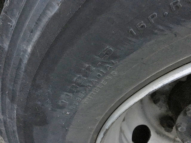 UDトラックスクオンユニック4段大型（10t）[写真15]