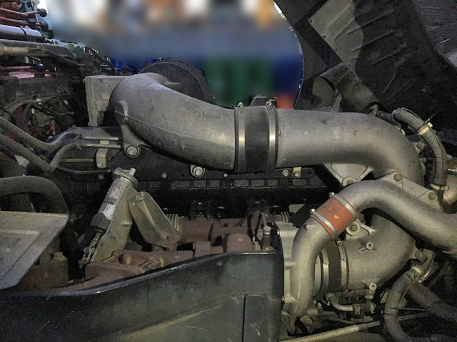 UDトラックスクオンユニック4段大型（10t）[写真17]