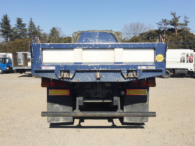 UDトラックスクオンダンプ大型（10t）[写真09]