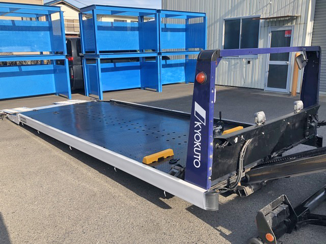 三菱ふそうキャンターセーフティローダー小型（2t・3t）[写真13]