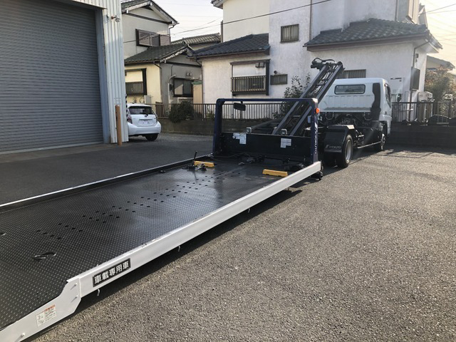 三菱ふそうキャンターセーフティローダー小型（2t・3t）[写真15]