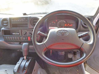 トヨタダイナ平ボディ小型（2t・3t）[写真09]