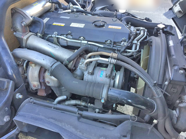 いすゞエルフ平ボディ小型（2t・3t）[写真17]