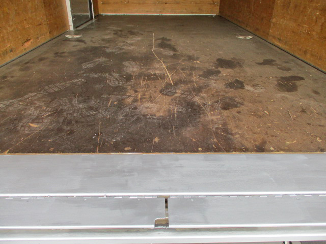 トヨタダイナアルミバン小型（2t・3t）[写真13]