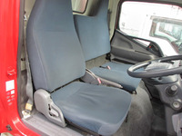 三菱ふそうキャンターパネルバン小型（2t・3t）[写真17]