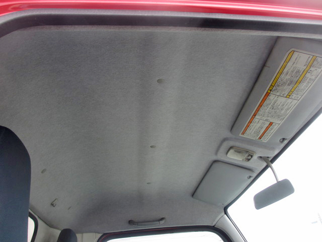 三菱ふそうキャンターパネルバン小型（2t・3t）[写真20]