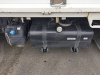 三菱ふそうキャンター平ボディ小型（2t・3t）[写真14]