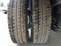 三菱ふそうキャンター平ボディ小型（2t・3t）[写真17]