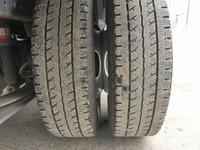 三菱ふそうキャンター平ボディ小型（2t・3t）[写真18]