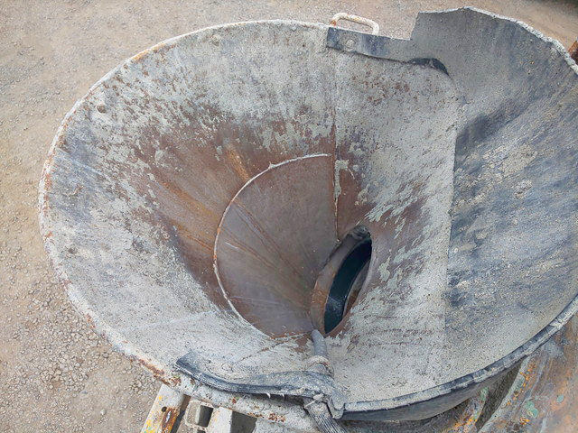 日野デュトロミキサー車（コンクリートミキサー）小型（2t・3t）[写真13]