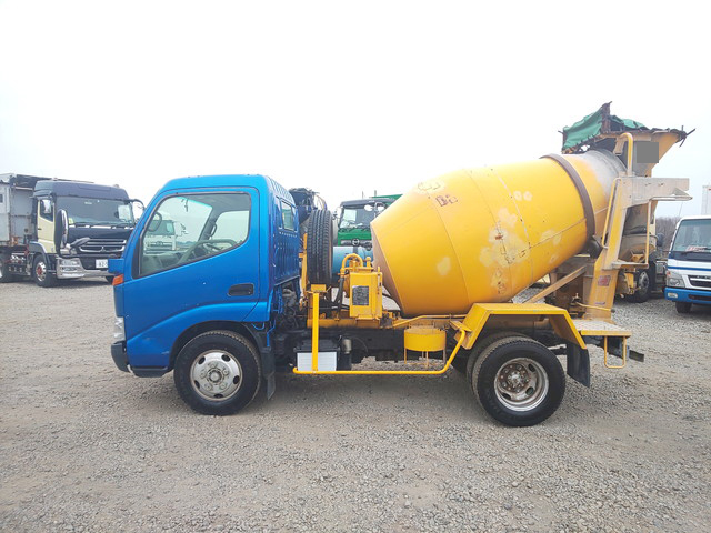 日野デュトロミキサー車（コンクリートミキサー）小型（2t・3t）[写真05]