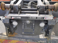 いすゞフォワードコンテナ専用車中型（4t）[写真17]