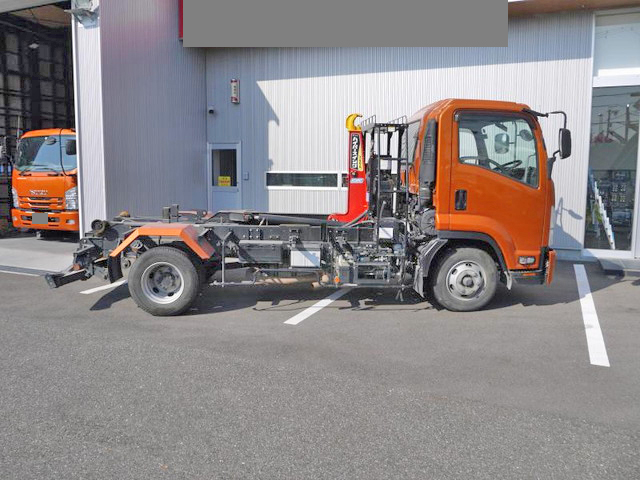 いすゞフォワードコンテナ専用車中型（4t）[写真06]