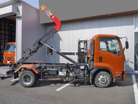 いすゞフォワードコンテナ専用車中型（4t）[写真09]