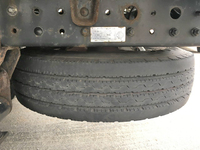 三菱ふそうキャンター平ボディ小型（2t・3t）[写真18]