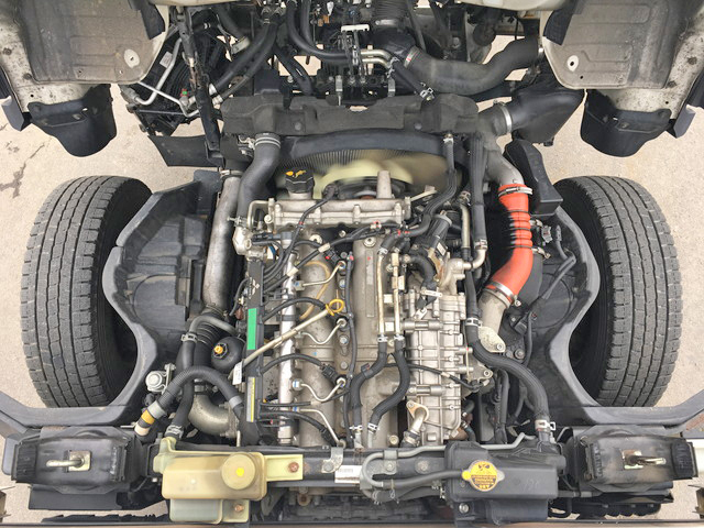 三菱ふそうキャンター平ボディ小型（2t・3t）[写真23]