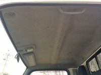 三菱ふそうキャンター平ボディ小型（2t・3t）[写真33]