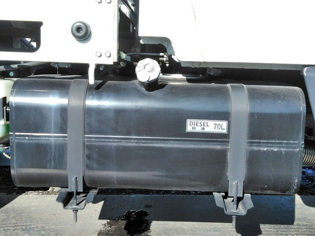 三菱ふそうキャンターダブルキャブ（Wキャブ）小型（2t・3t）[写真14]