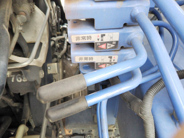 いすゞフォワードクレーン4段増トン（6t・8t）[写真17]