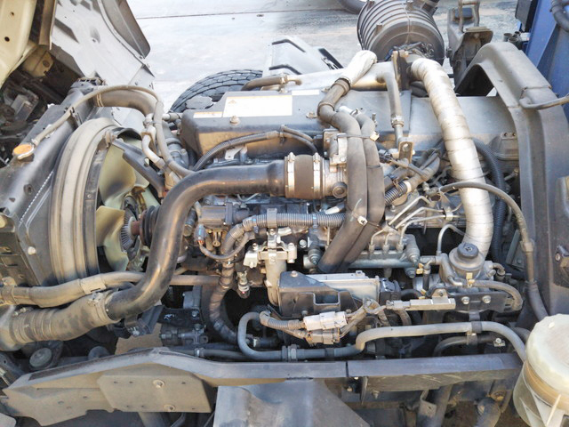 いすゞフォワードクレーン4段増トン（6t・8t）[写真29]