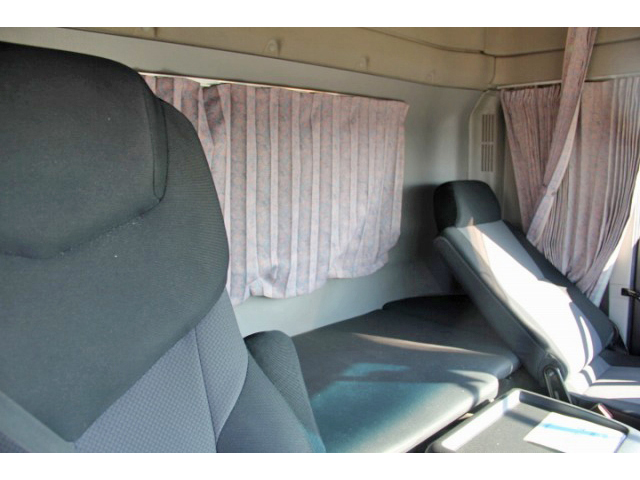 日野プロフィアアルミウイング大型（10t）[写真35]