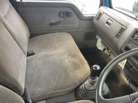 マツダタイタン平ボディ小型（2t・3t）[写真11]